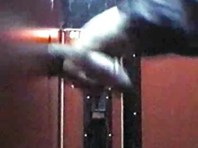 هو احدث سكس اجنبي مارس الجنس بيمبو في مهبلها