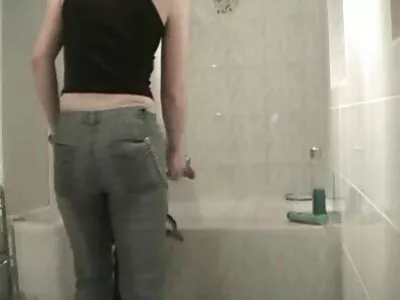 في سن المراهقة مع كبير سكس اجنبي العائله القذره الثدي تمتص الديك