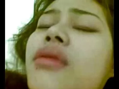 الحمار فاتنة يحصل على اللعنة مطمعا سكس اجنبي ولد وامه