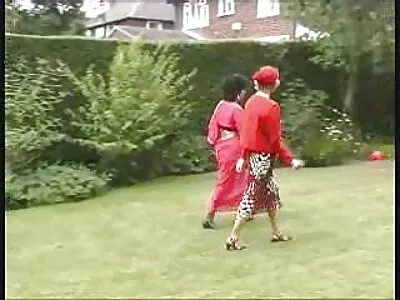 قليلا احدث مقاطع فيديو سكس اجنبي من الشرج بالإصبع