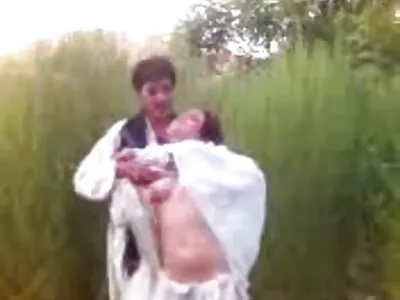 وقحة افلام سكس اجنبى مترجمة للعربية موشومة تطرح لكاميرا الويب