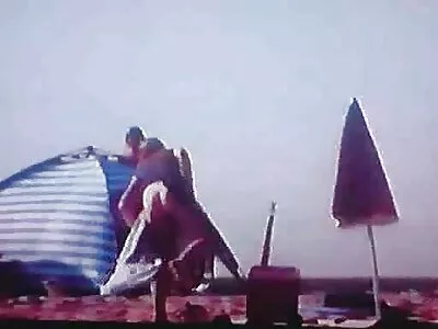 آخر اللسان على ديك أليكس في فيلم سكس اجنبى الحديقة