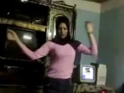 مطيع زوجة سمراء جميلة جدا افلام سكس اجنبية مترجمة للعربية لطيفة زوجها الأسود صنع الفيديو ، اللعنة!