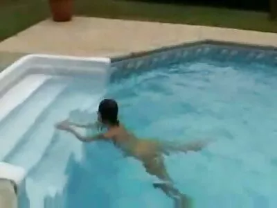 امرأة سمراء في سن مقاطع فيديو سكس اجنبي مترجم المراهقة تركب الديك الثابت