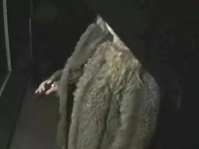امرأة متعرجة تظهر سكس اجنبي امريكي مترجم قبالة لها الثدي