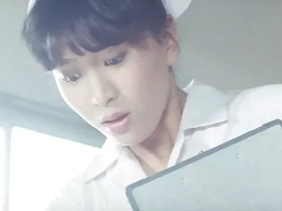 teenie الشعر الداكن تمايل لها شعر إفشل فلم كامل سكس اجنبي