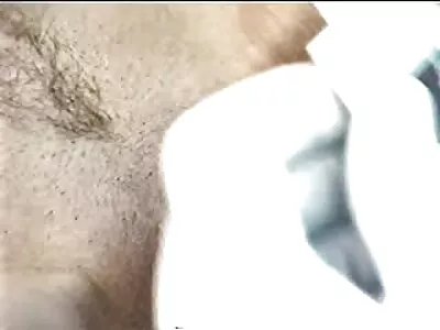 شقراء مع عيون سكس مراهقات أجنبي زرقاء مبهرة مص الديك