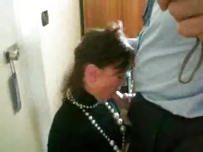 أنا أحب ممارسة العادة السرية افلام سكس محارم اجنبية في الأماكن العامة