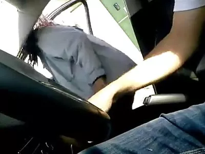 فتاة سمينة تهز جسدها سكس اجنبي العائله القذره