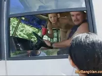 الفتاة الآسيوية أفلام سكس اجنبية مترجمة للعربية مص الديك