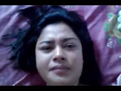 تفتح كتي ساقيها سكس اجنبى جديد مترجم الطويلتين