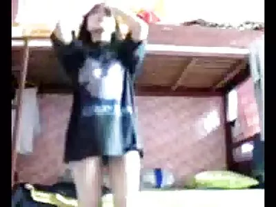 سمراء تنتشر ساقيها مفتوحة سكس عمات اجنبي
